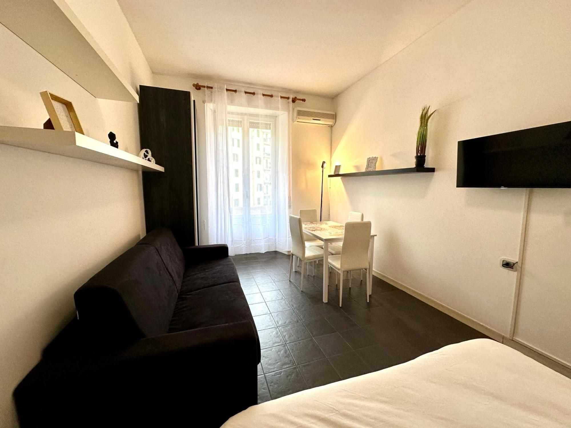 Evandro House * Roma